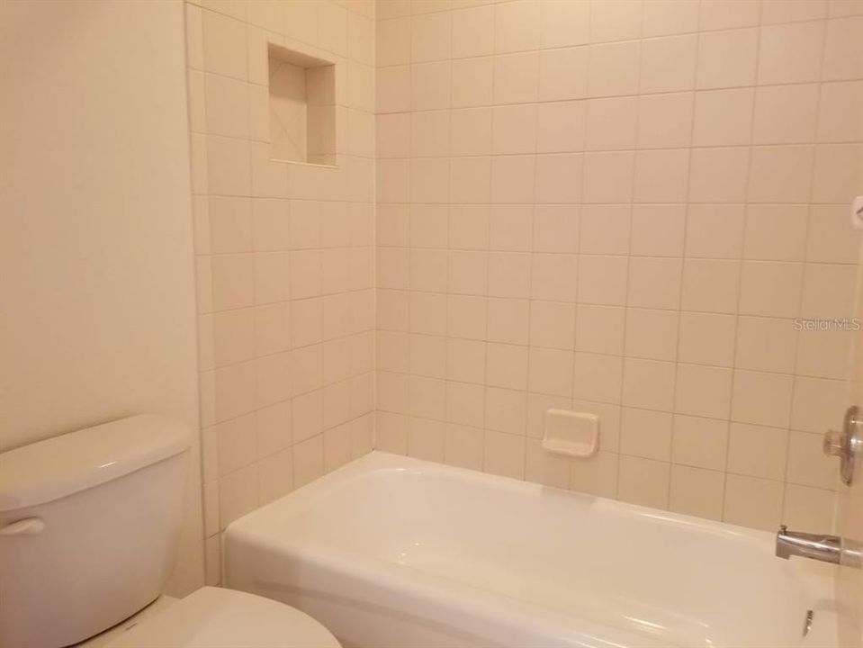 For Rent: $2,000 (2 beds, 2 baths, 1066 Square Feet)