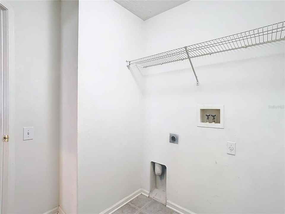 待售: $429,900 (3 贝兹, 2 浴室, 1837 平方英尺)