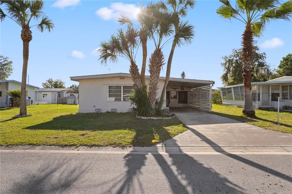 For Sale: $159,999 (3 beds, 2 baths, 1488 Square Feet)