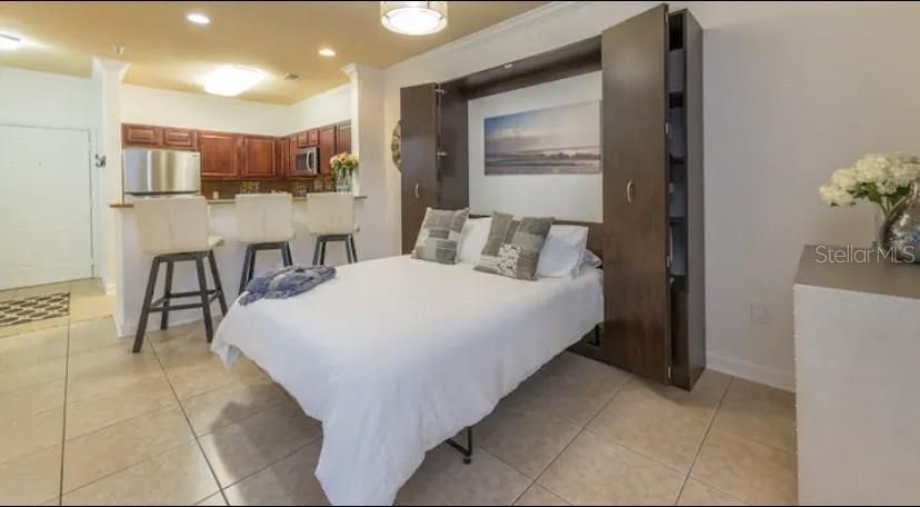 For Sale: $239,900 (2 beds, 2 baths, 1134 Square Feet)