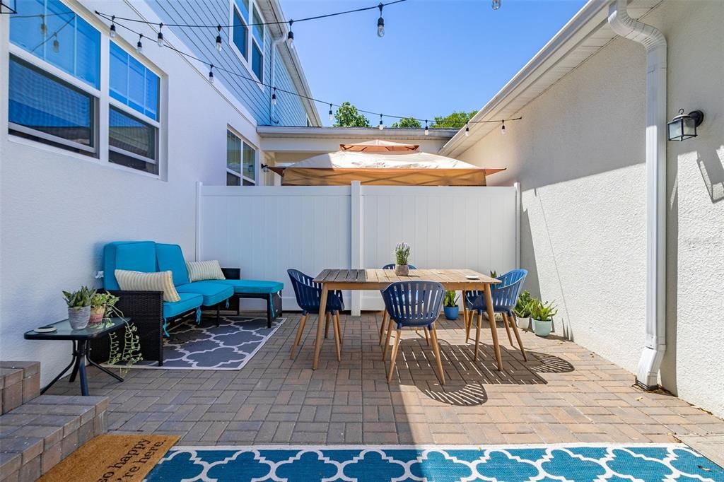 Active With Contract: $415,000 (3 beds, 2 baths, 1620 Square Feet)