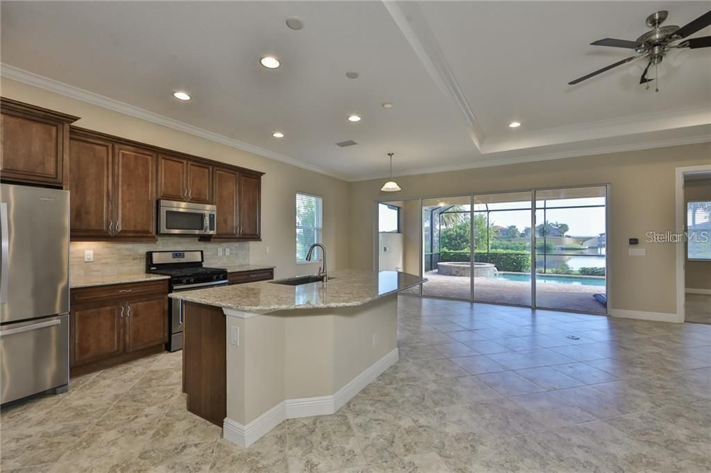 Active With Contract: $4,200 (3 beds, 2 baths, 2055 Square Feet)