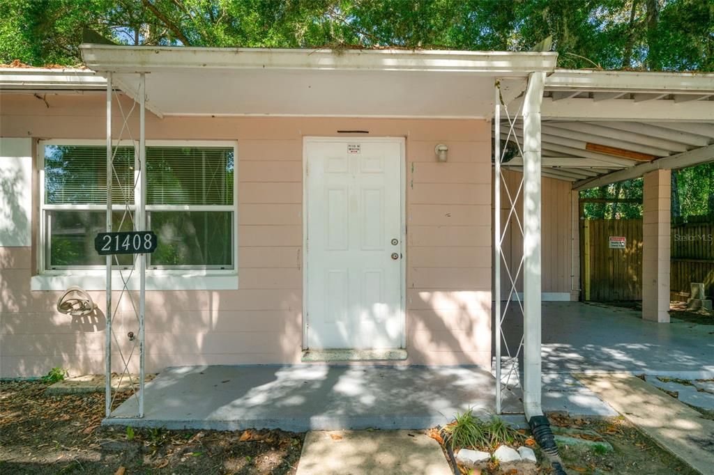 Recently Sold: $169,900 (2 beds, 1 baths, 720 Square Feet)