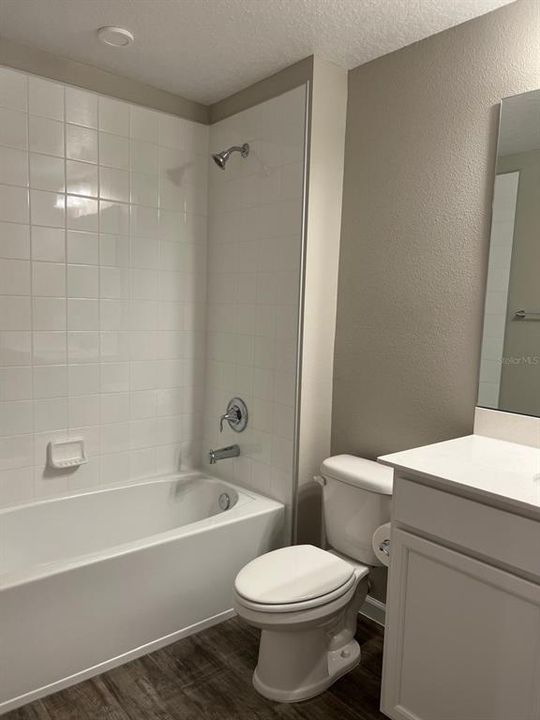 For Rent: $2,595 (3 beds, 2 baths, 1633 Square Feet)
