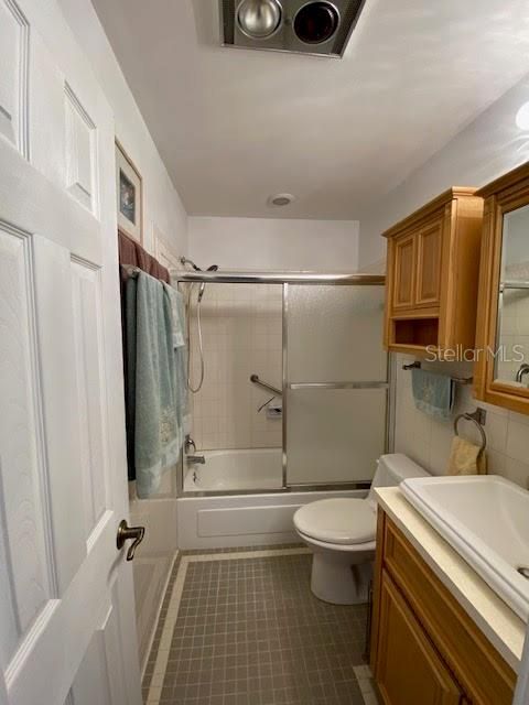 For Sale: $114,000 (1 beds, 1 baths, 545 Square Feet)