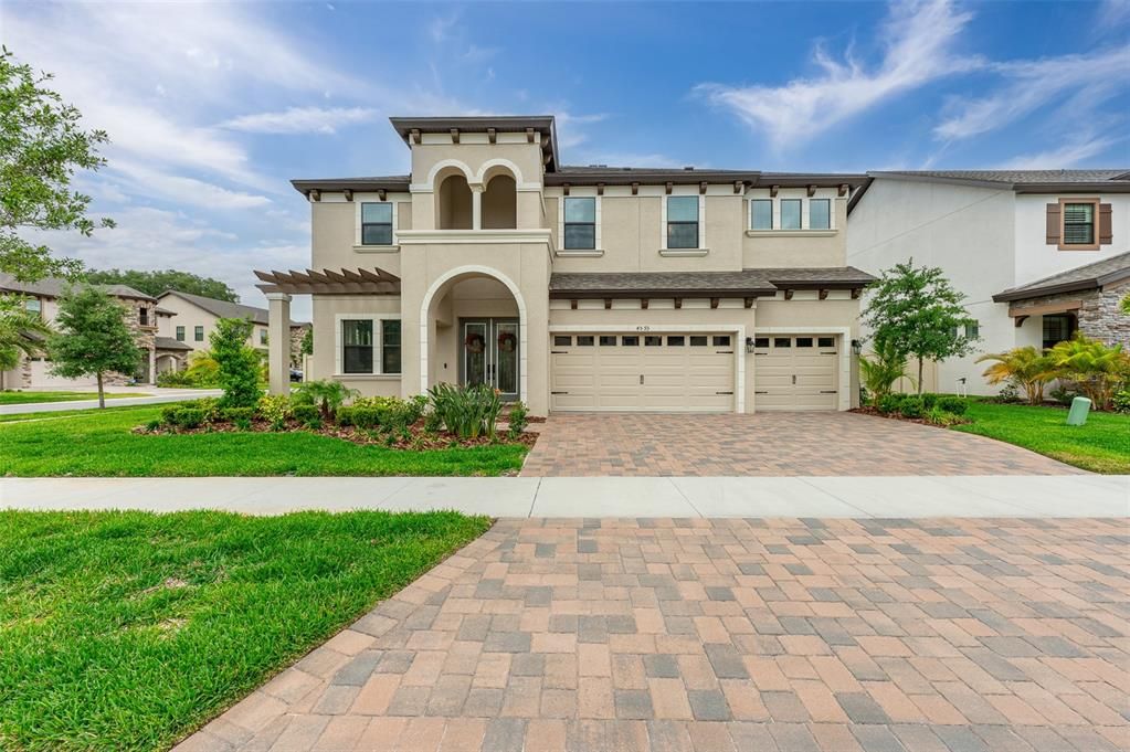 Active With Contract: $773,500 (5 beds, 4 baths, 3546 Square Feet)