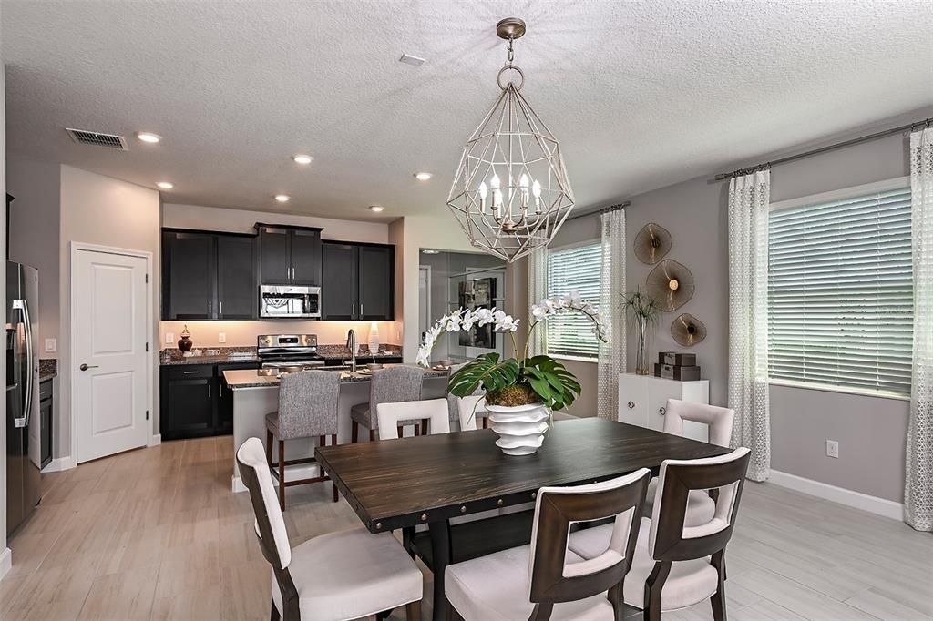 Recently Sold: $402,095 (2 beds, 2 baths, 1783 Square Feet)