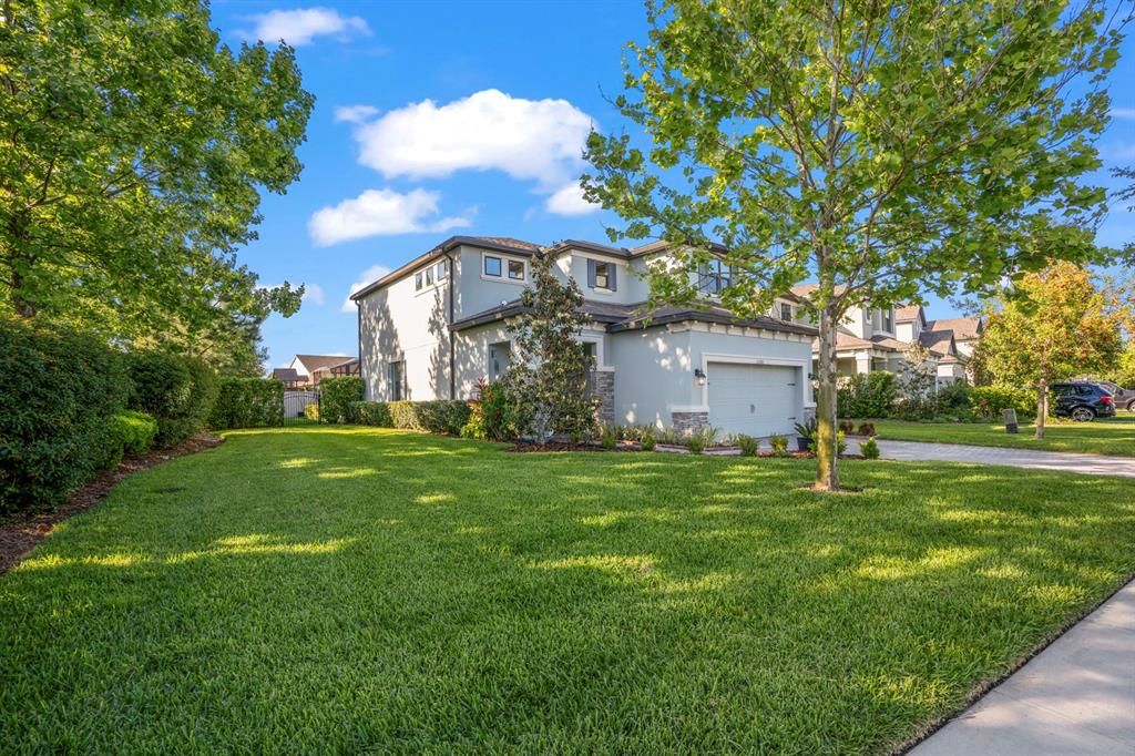 Active With Contract: $689,900 (4 beds, 3 baths, 2143 Square Feet)