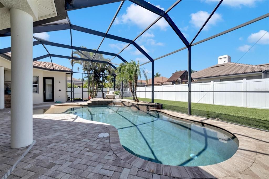 Recently Sold: $1,300,000 (4 beds, 3 baths, 2821 Square Feet)