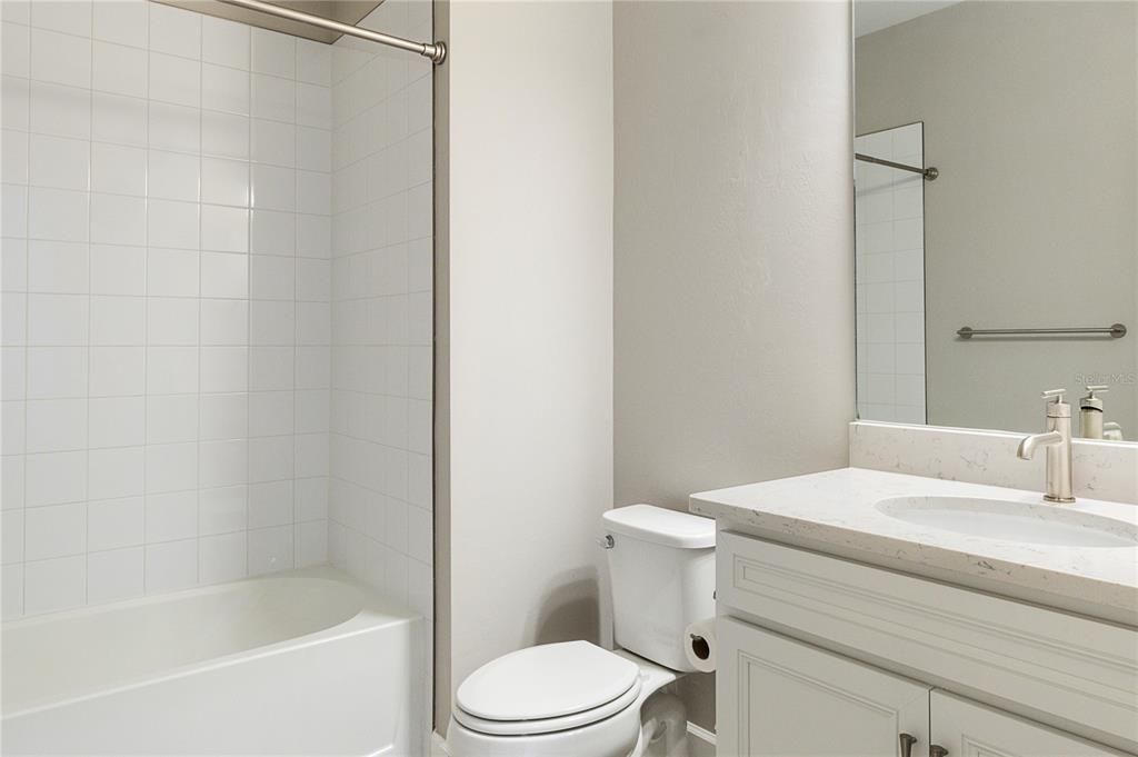 最近租的: $2,700 (2 贝兹, 2 浴室, 1448 平方英尺)