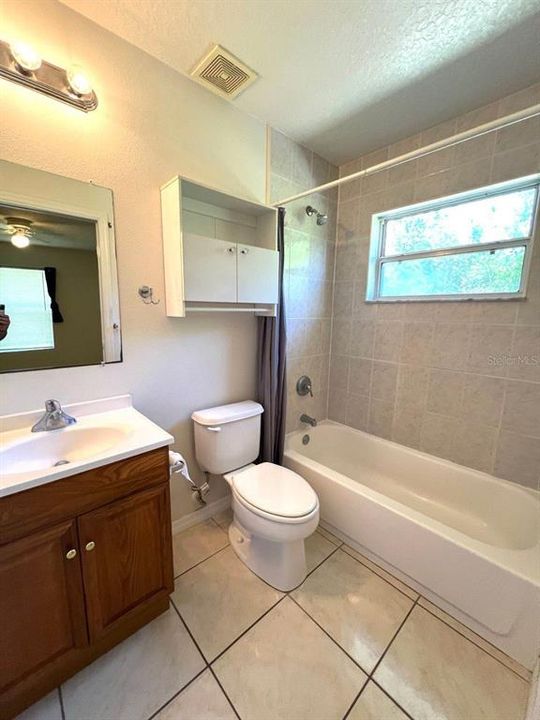 最近租的: $1,500 (3 贝兹, 2 浴室, 1153 平方英尺)