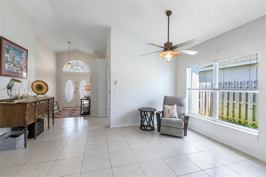 Recently Sold: $399,900 (3 beds, 2 baths, 1467 Square Feet)