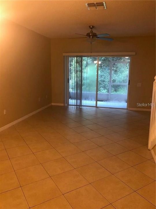 Recently Rented: $1,695 (2 beds, 2 baths, 1184 Square Feet)