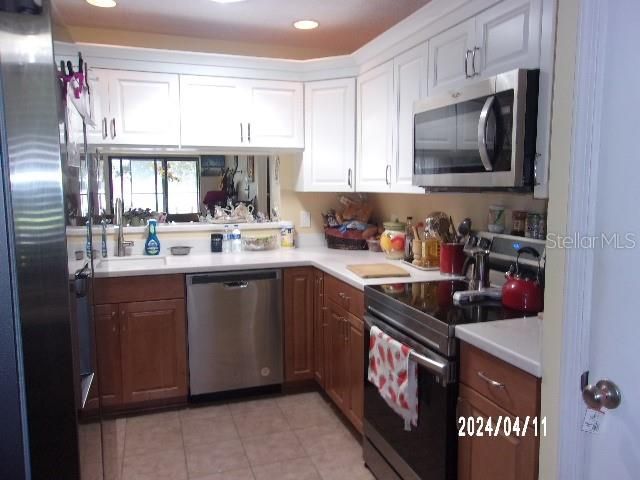 For Sale: $249,900 (2 beds, 2 baths, 1414 Square Feet)