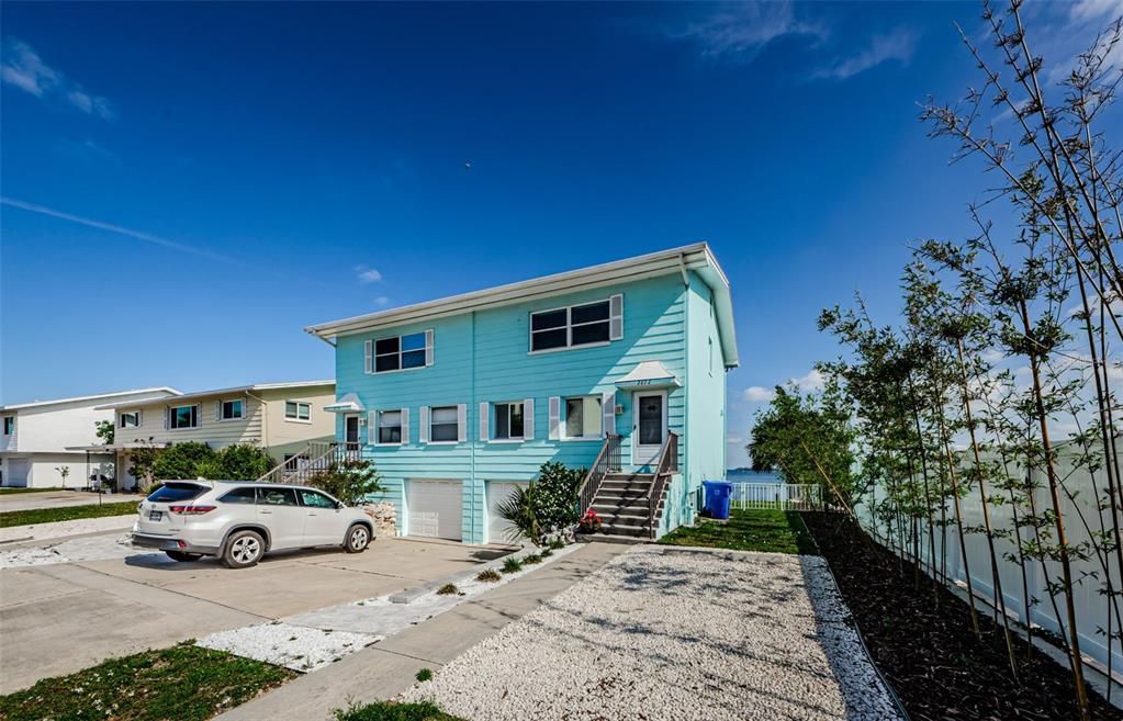 Active With Contract: $2,100 (2 beds, 2 baths, 1584 Square Feet)