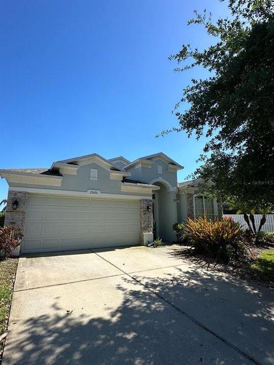 Active With Contract: $4,400 (4 beds, 2 baths, 2224 Square Feet)