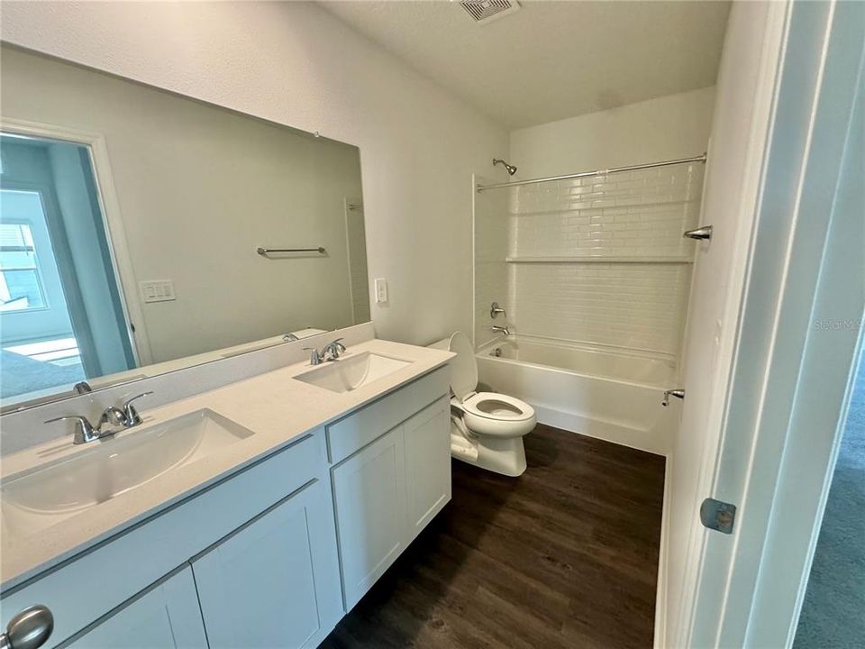 В аренду: $2,900 (4 спален, 3 ванн, 2216 Квадратных фут)