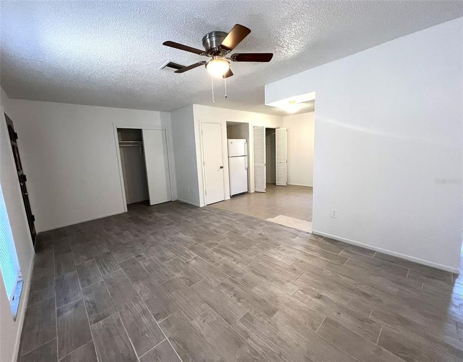 For Rent: $1,500 (2 beds, 1 baths, 794 Square Feet)