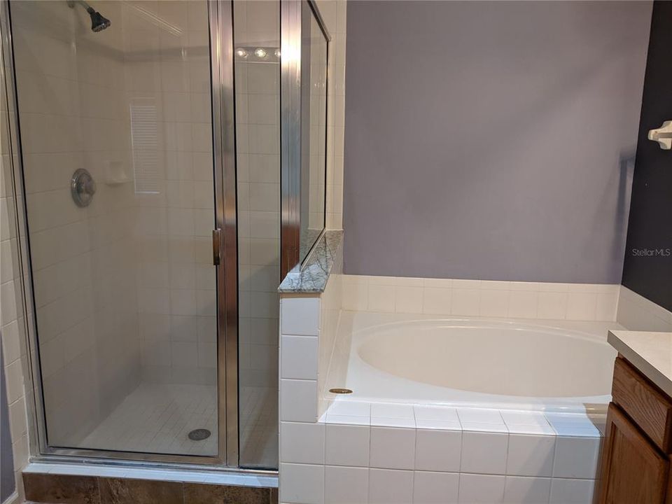 Недавно арендовано: $2,300 (4 спален, 2 ванн, 1936 Квадратных фут)