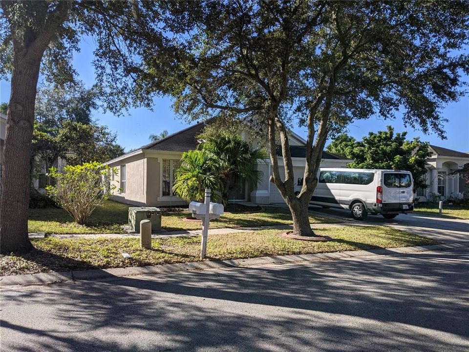 Active With Contract: $2,300 (4 beds, 2 baths, 1936 Square Feet)