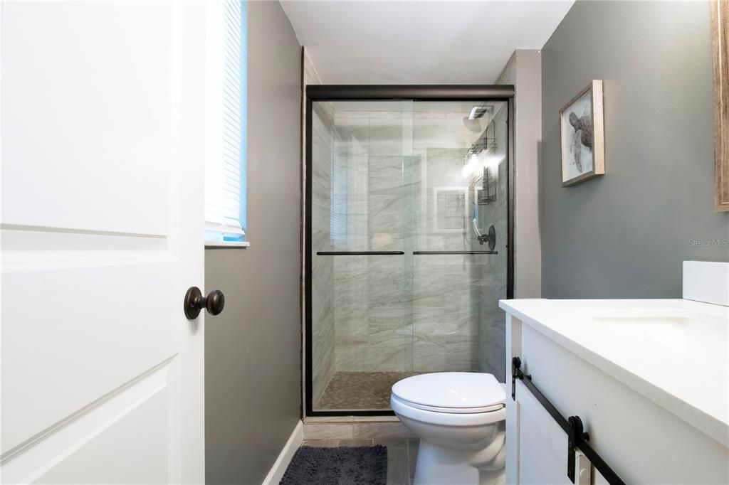 For Sale: $257,000 (2 beds, 2 baths, 1053 Square Feet)