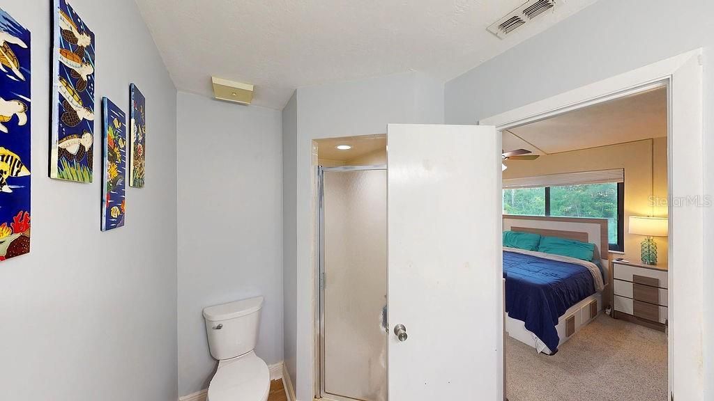待售: $249,000 (2 贝兹, 2 浴室, 1262 平方英尺)