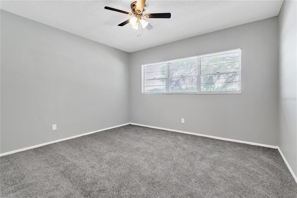 For Sale: $279,800 (2 beds, 2 baths, 1400 Square Feet)