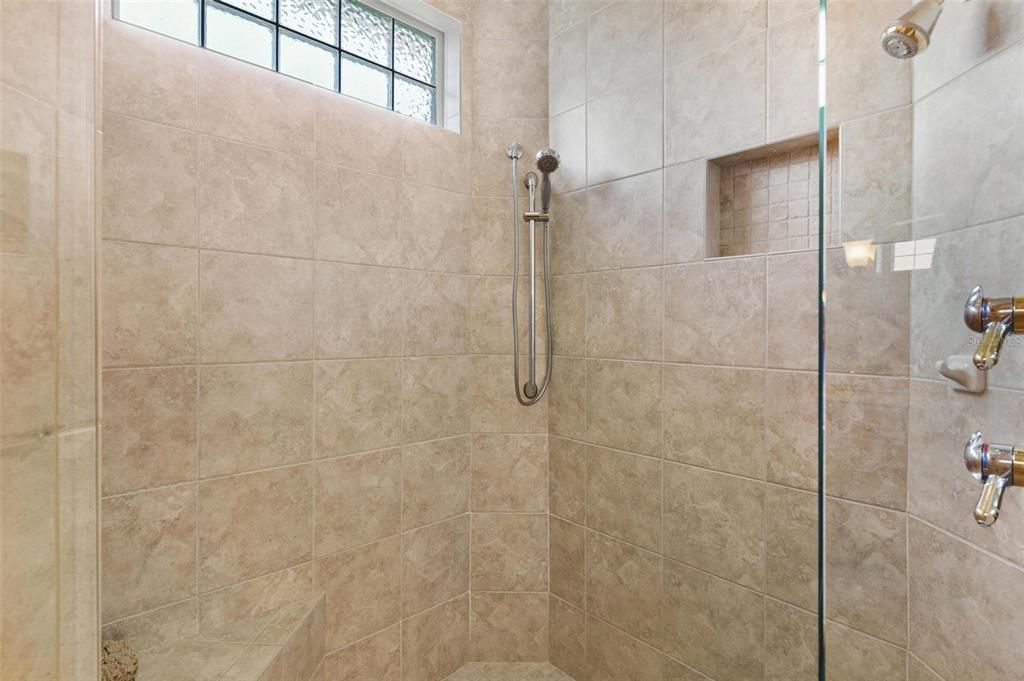 Primary Bathroom with Walk-in Shower with Dual Shower Heads and Handheld