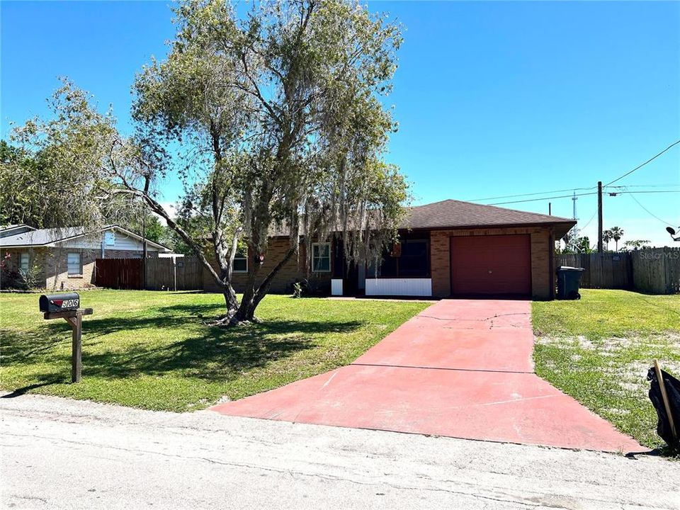 For Sale: $264,999 (4 beds, 2 baths, 1456 Square Feet)