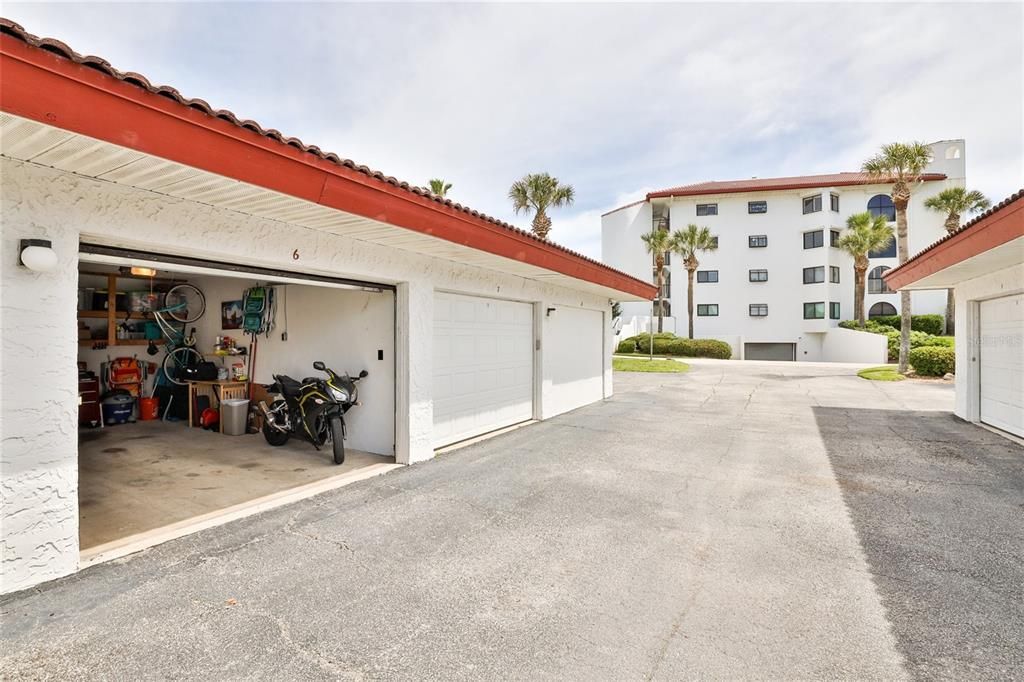 Private Garage  with remote for car, bikes, additional storage