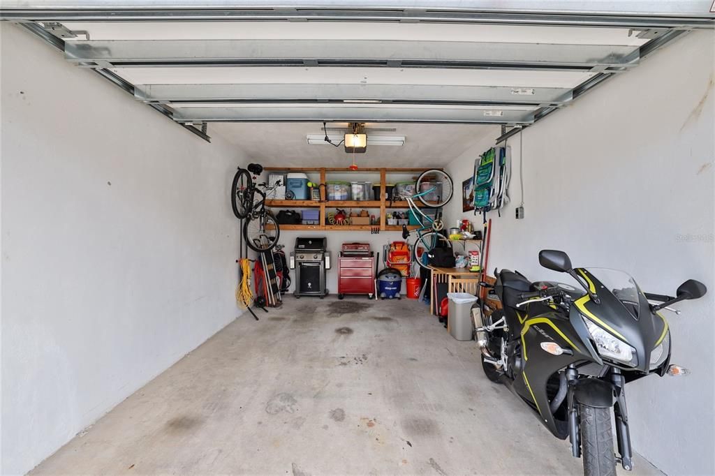Huge Private Garage with Electrical
