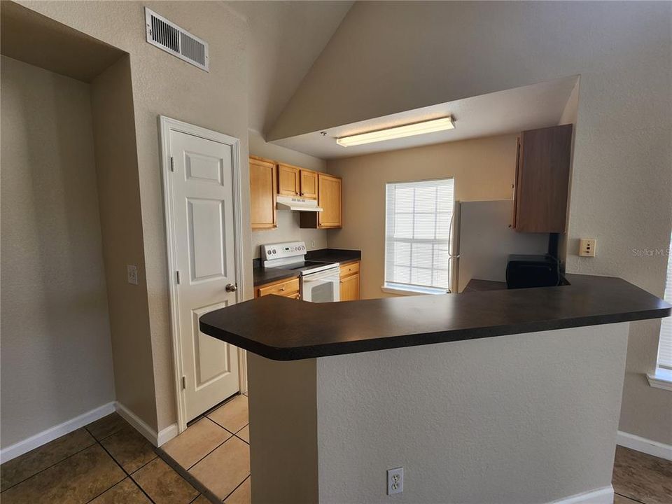 Recently Rented: $1,675 (2 beds, 2 baths, 1255 Square Feet)
