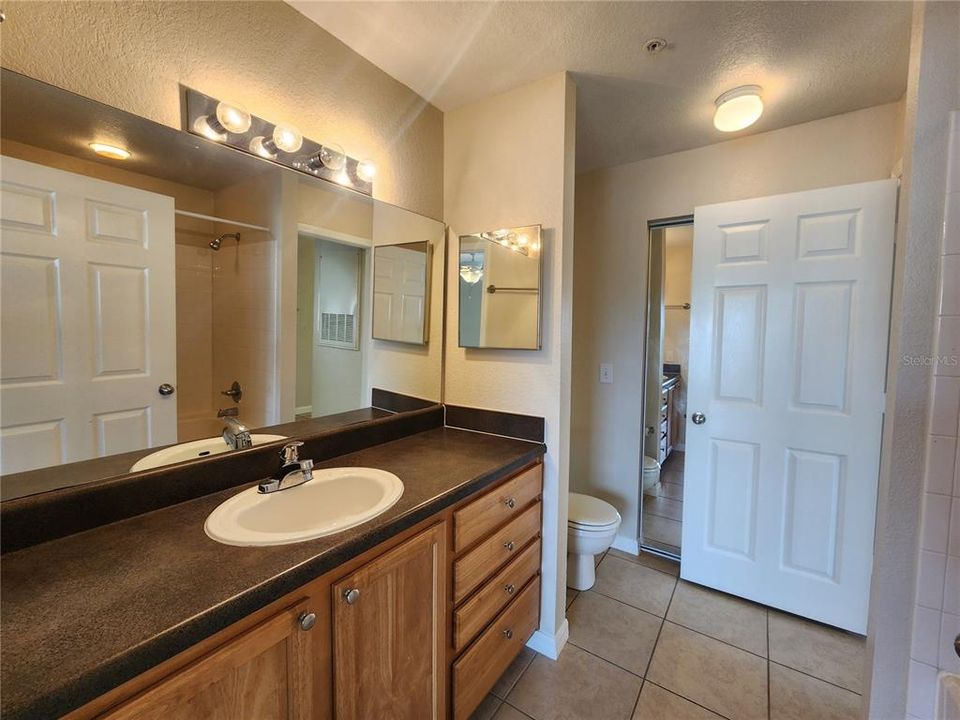 Недавно арендовано: $1,675 (2 спален, 2 ванн, 1255 Квадратных фут)