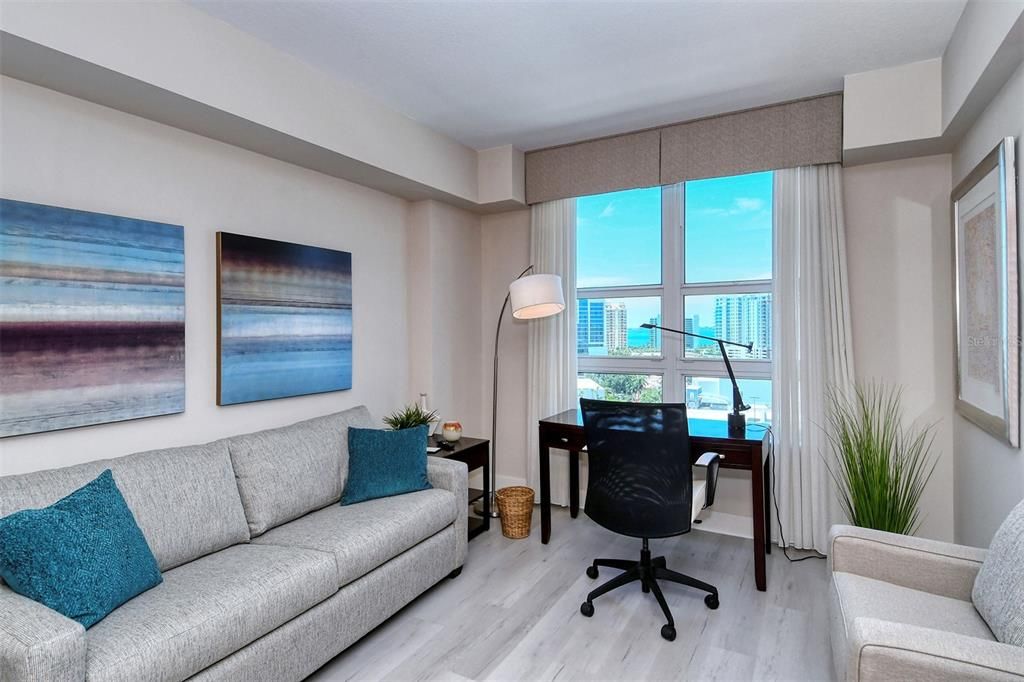 Active With Contract: $3,800 (2 beds, 2 baths, 1336 Square Feet)