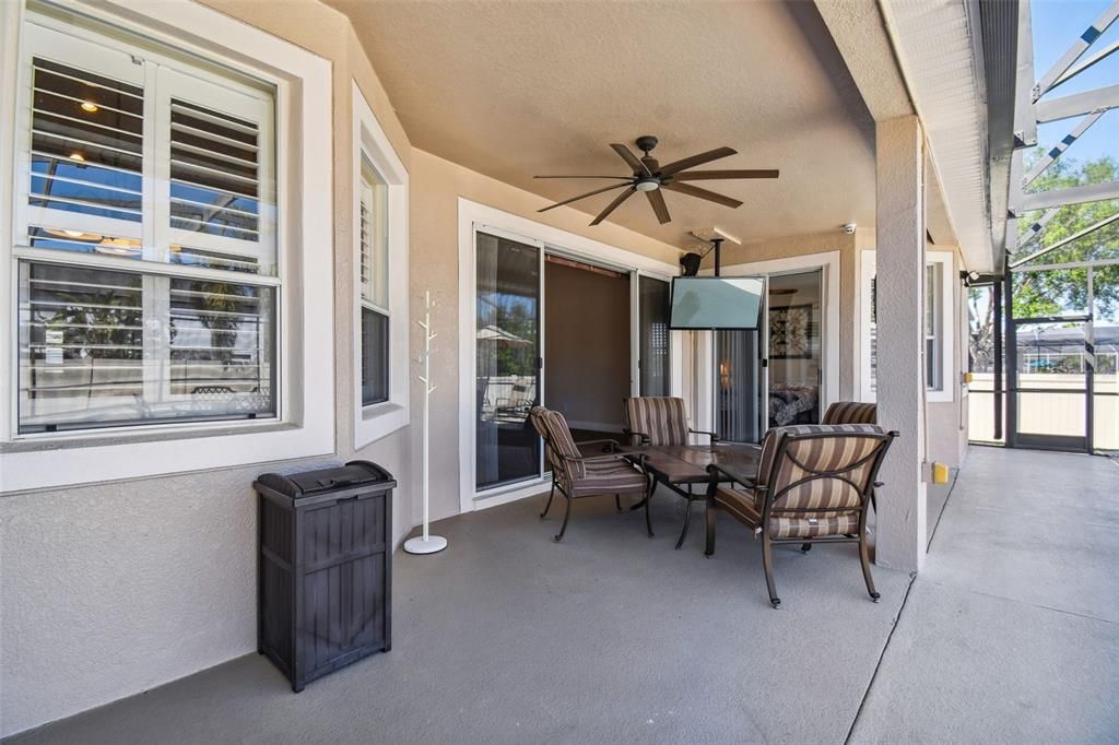 Active With Contract: $738,900 (4 beds, 3 baths, 2698 Square Feet)