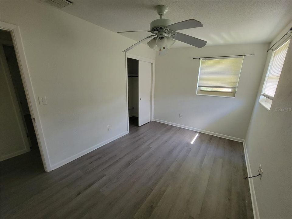 Recently Rented: $1,500 (3 beds, 1 baths, 1040 Square Feet)