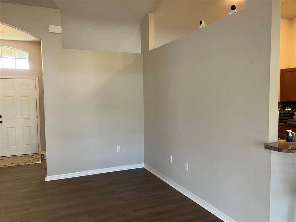 For Sale: $379,000 (3 beds, 2 baths, 1835 Square Feet)