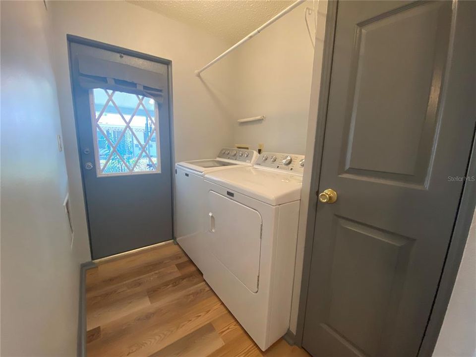 For Sale: $199,000 (2 beds, 2 baths, 1344 Square Feet)