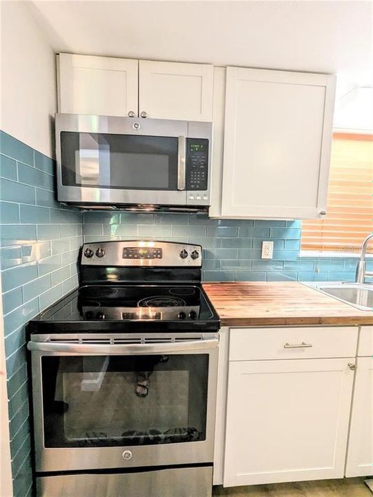 Recently Rented: $1,500 (2 beds, 2 baths, 966 Square Feet)