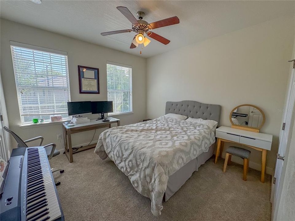 For Sale: $259,900 (2 beds, 2 baths, 1450 Square Feet)