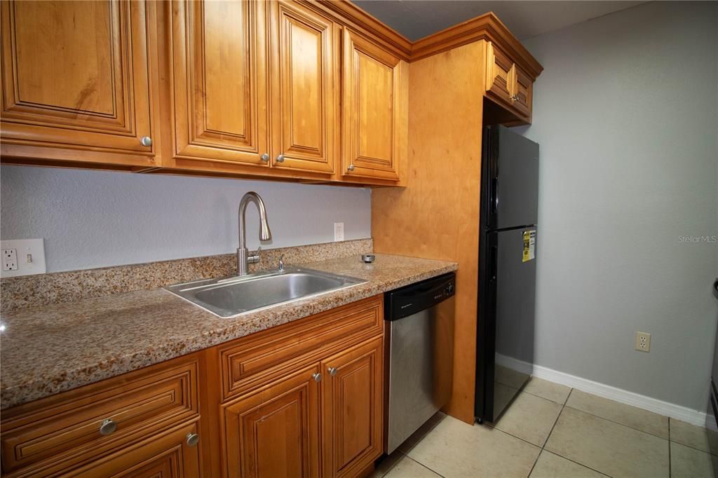 For Sale: $159,000 (3 beds, 2 baths, 1348 Square Feet)