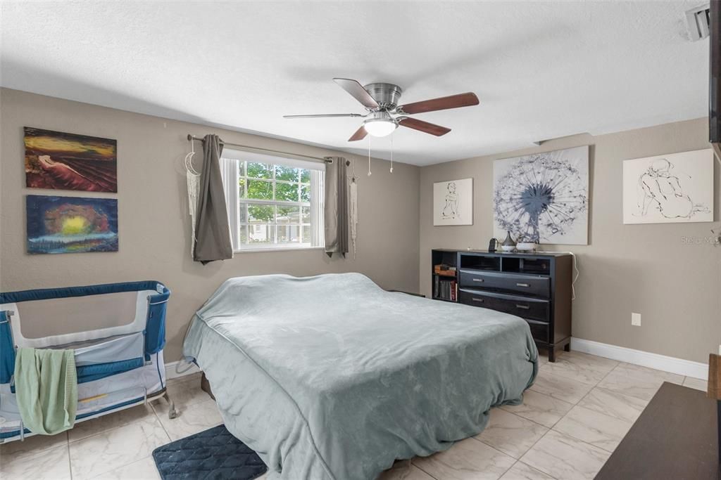 Active With Contract: $259,000 (3 beds, 2 baths, 1305 Square Feet)