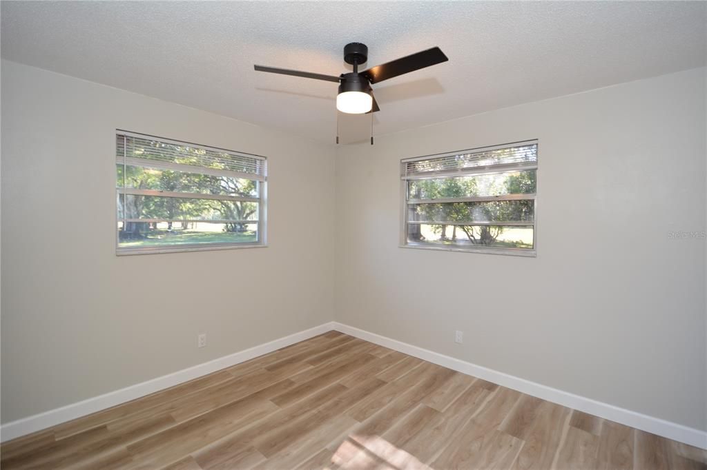 For Sale: $349,900 (3 beds, 2 baths, 1530 Square Feet)