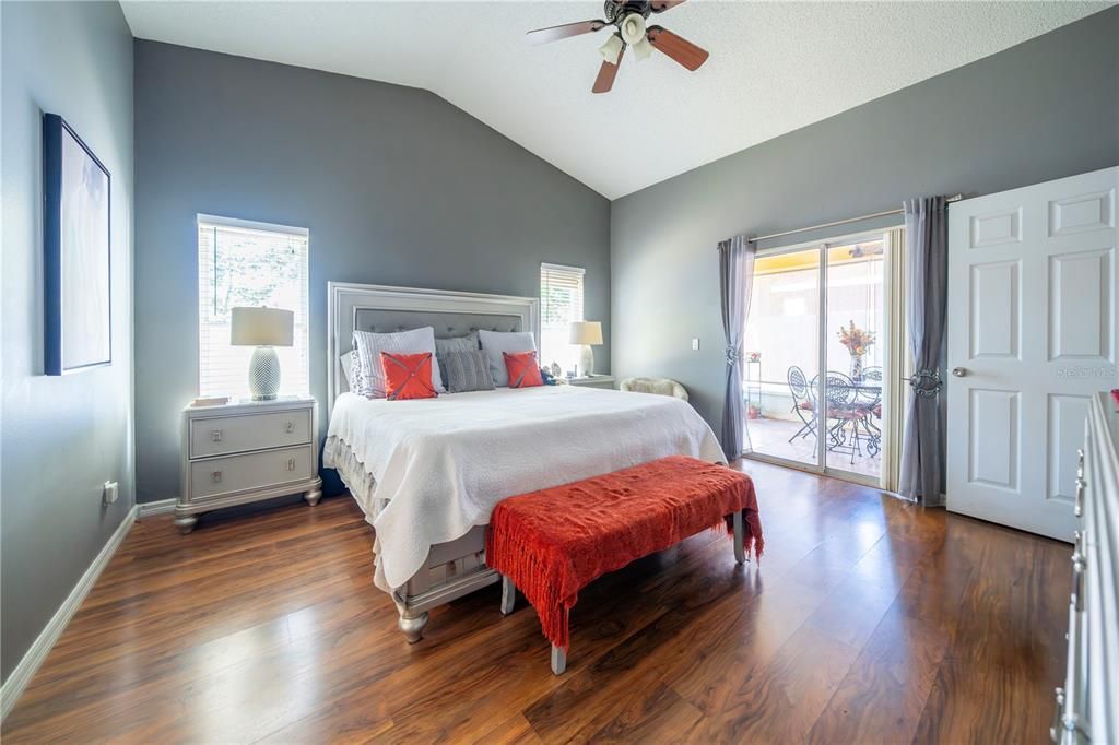 Active With Contract: $395,000 (3 beds, 2 baths, 1400 Square Feet)