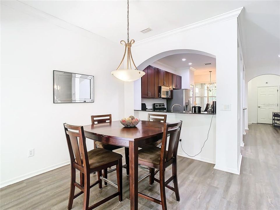 Active With Contract: $425,000 (3 beds, 2 baths, 1912 Square Feet)