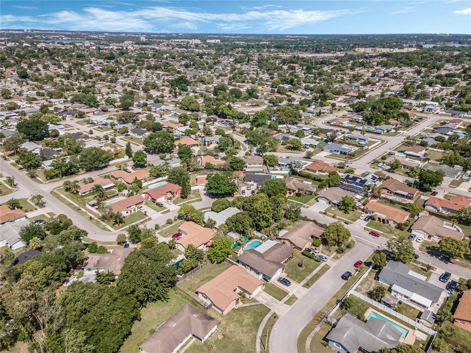 Active With Contract: $345,000 (3 beds, 2 baths, 1566 Square Feet)