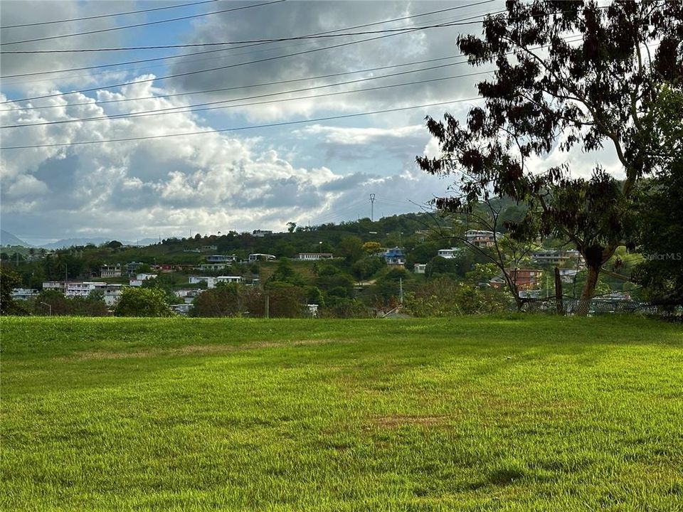 En Venta: $150,000 (1.70 acres)