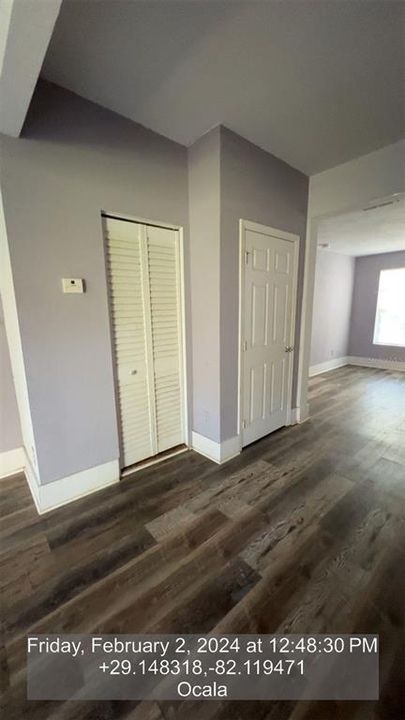 For Rent: $1,200 (2 beds, 1 baths, 758 Square Feet)