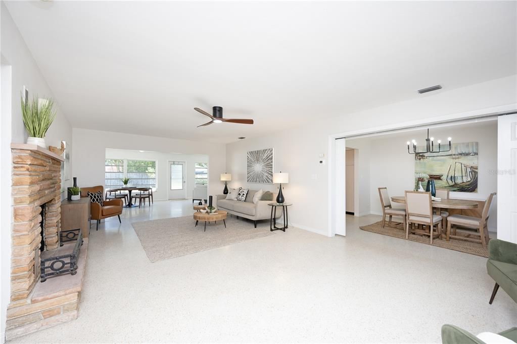 Recently Sold: $1,500,000 (2 beds, 2 baths, 1791 Square Feet)