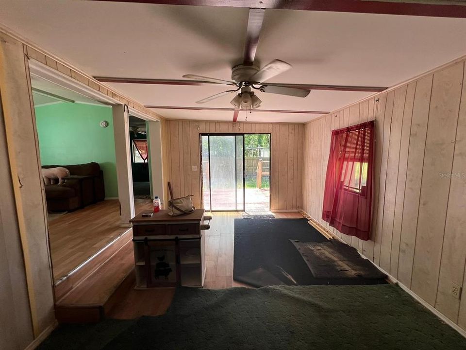 For Sale: $74,000 (2 beds, 2 baths, 1084 Square Feet)
